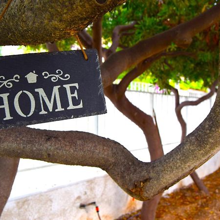 12 Passi Dal Mare Hotel Bari Ngoại thất bức ảnh