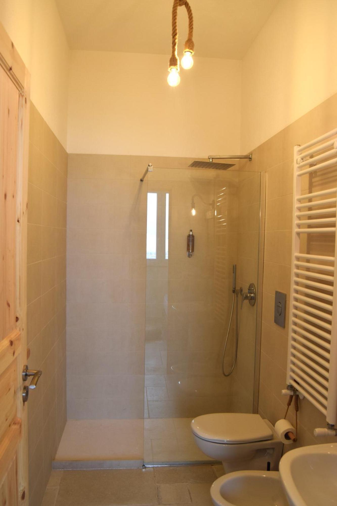 12 Passi Dal Mare Hotel Bari Ngoại thất bức ảnh