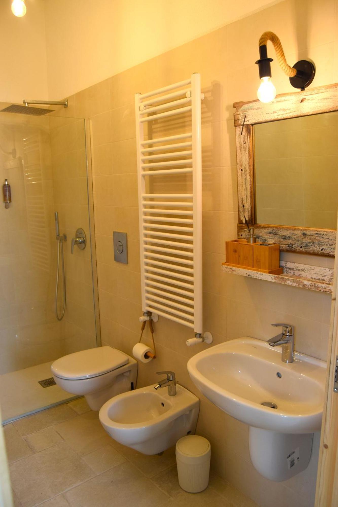 12 Passi Dal Mare Hotel Bari Ngoại thất bức ảnh